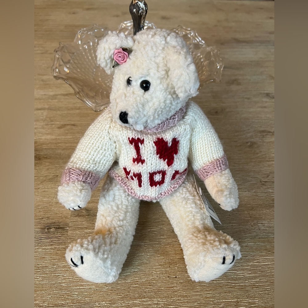 NEW Vintage 1996 Berkeley Designs Teddy Bear I LOVE MOM Sweater - Collectible